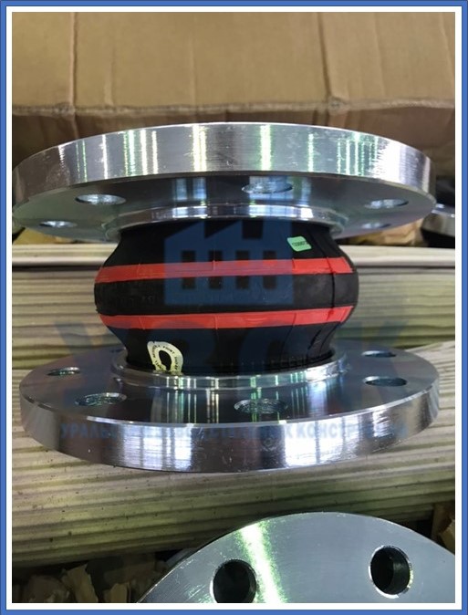 компенсатор резиновый фланцевый в Армении