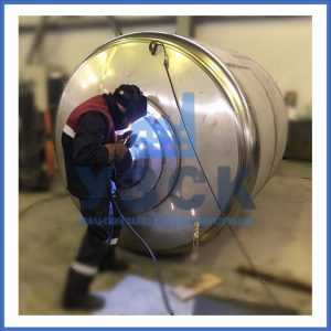 Купить баки и ёмкости из нержавеющей стали от завода УЗСК в Армении